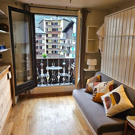 Cozy Chamonix Ski Studio With Mountain Views Exterior foto